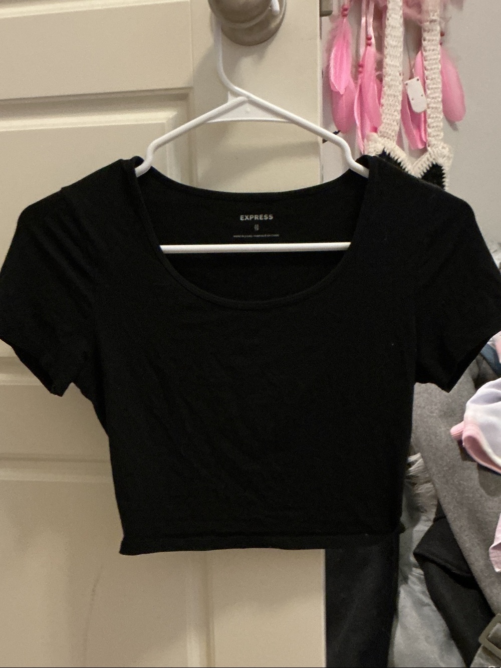 Express Black Scoop Neck Crop Tee